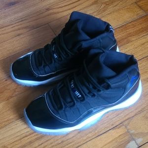 Air Jordan 11 spacejam sz 5